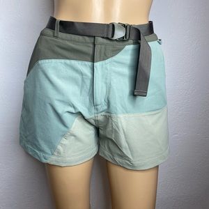 Outdoor Voices RecTrek 3” Hike Shorts Women’s Size M Hiking Tea Tree/Green Bay